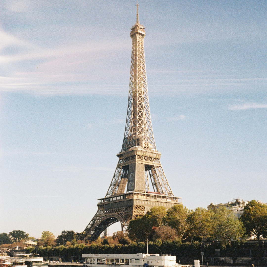 Eiffel Tower Travel Tips